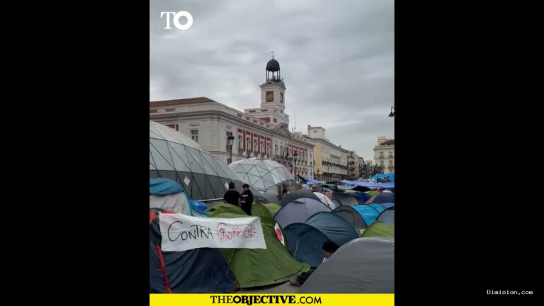 [The Objective] (septiembre 30, 2026) El Oso y el Madroño amanece vandalizado tras la cuarta noche de acampada en Sol