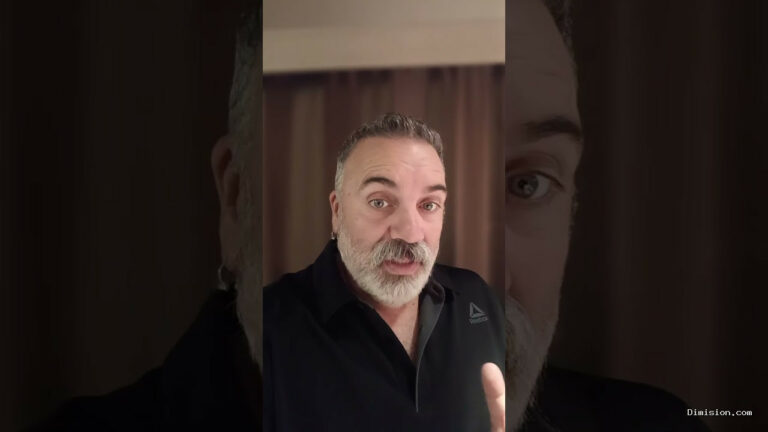 [Raul u.m.e. canal2720] (octubre 7, 2026) El problema ya es VOX?