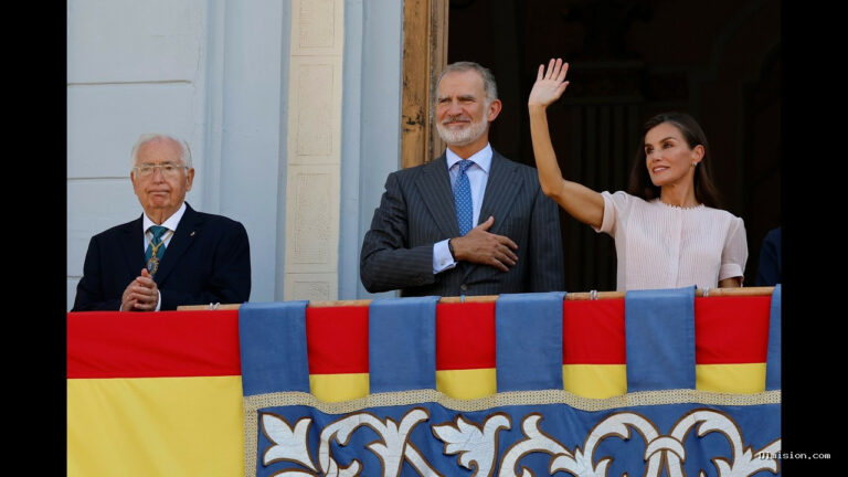 [The Objective] (octubre 14, 2026) Los Reyes visitan el Palacio de la Asamblea de Melilla