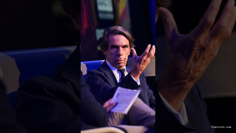 [The Objective] (octubre 5, 2026) Aznar avisa de que, si Sánchez lograra formar otra vez gobierno, España iría a una «república»